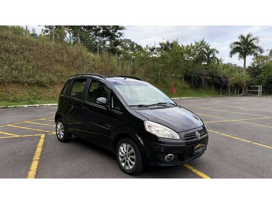 FIAT IDEA 1.4 MPI ATTRACTIVE 8V FLEX 4P MANUAL FIAT IDEA 1.4 MPI ATTRACTIVE 8V FLEX 4P MANUAL